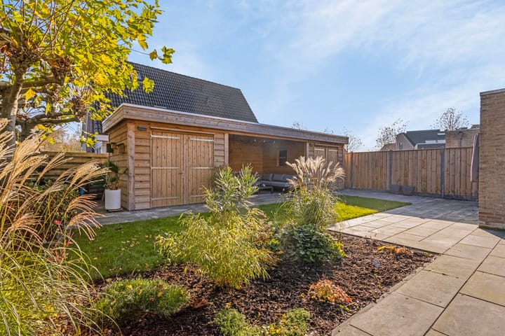 Foto 3 van Biesland 4