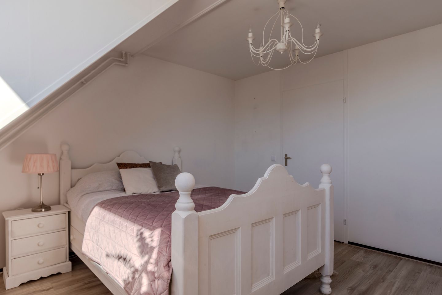 Foto 20 van Cornelis Groenlandstraat 36