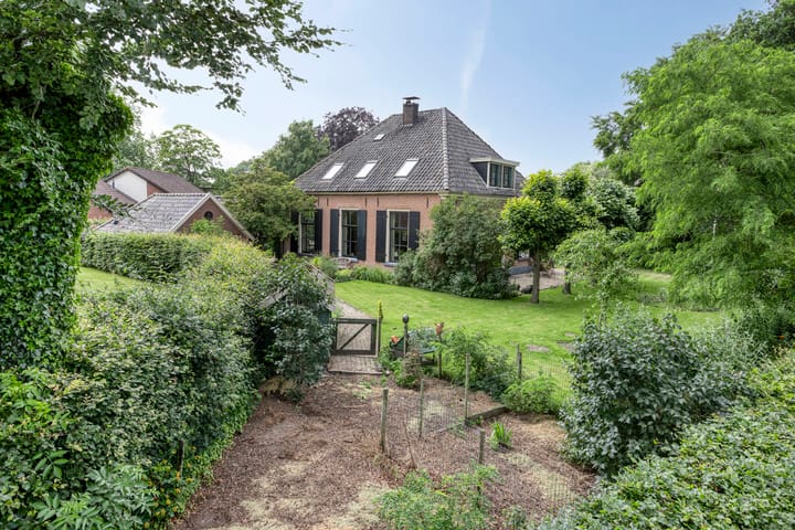 Photo 48 of Kerkstraat 21