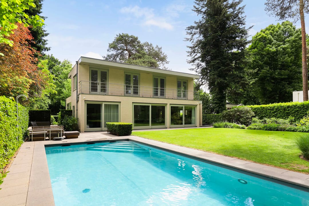 Foto 2 van Burg. Roosmale Nepveulaan 16