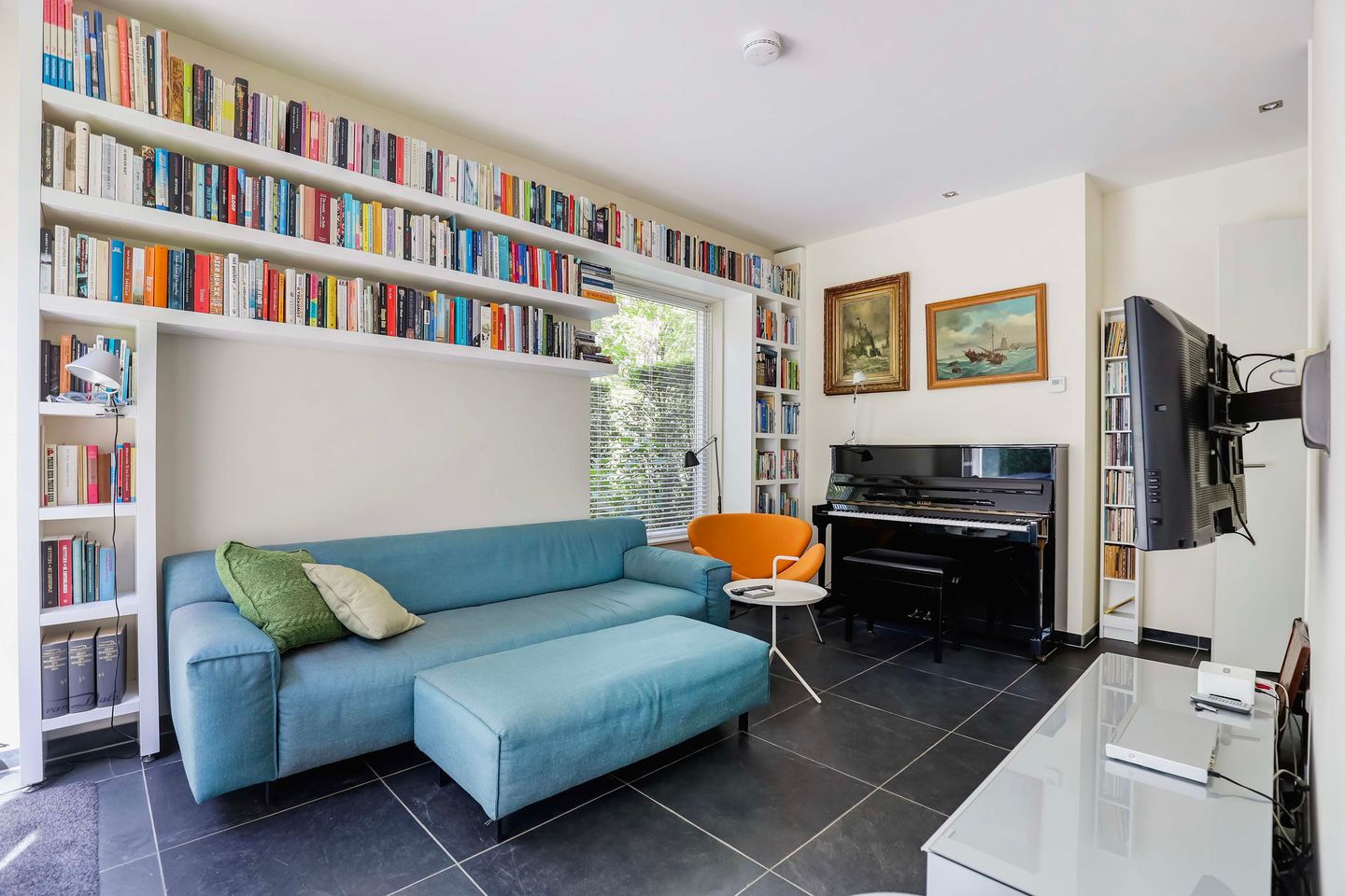 Foto 5 van Burg. Roosmale Nepveulaan 16