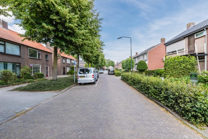 Foto 35 van Leeuweriklaan 22