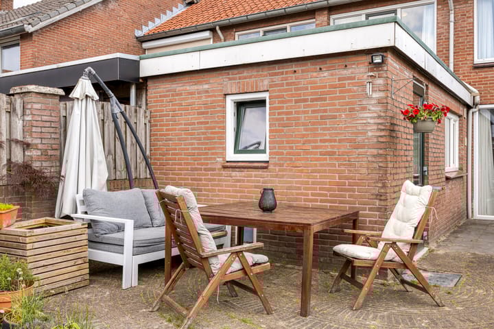 Foto 33 van Leeuwerikstraat 41