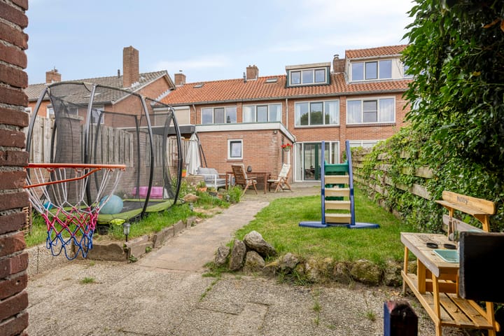 Foto 35 van Leeuwerikstraat 41