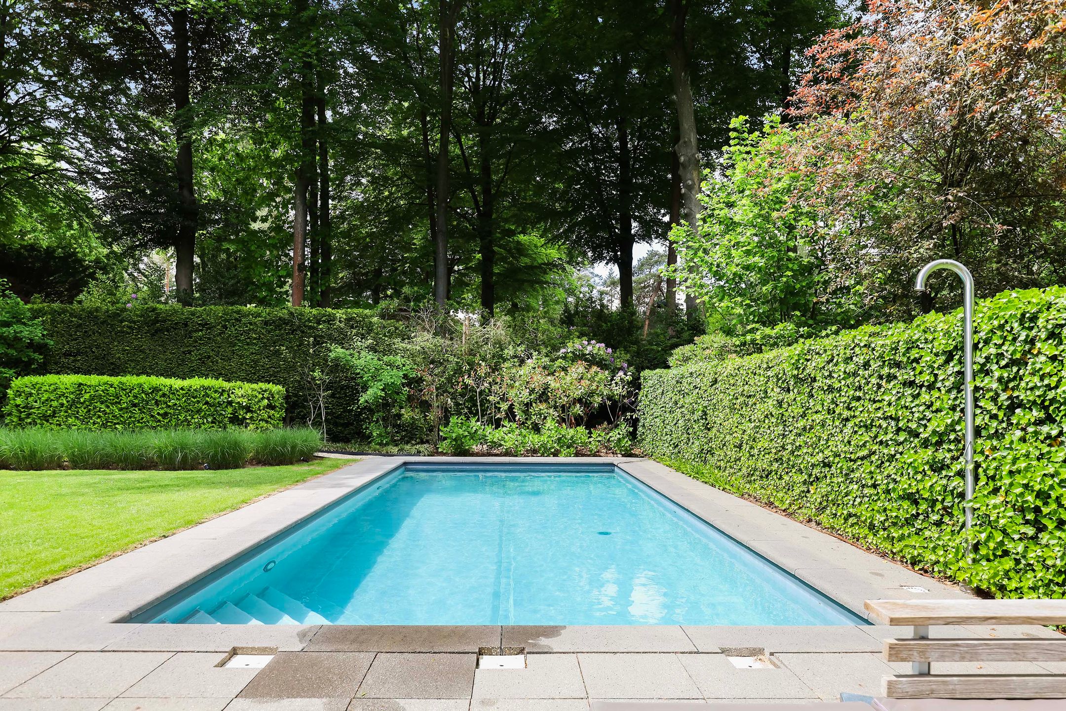 Foto 33 van Burg. Roosmale Nepveulaan 16