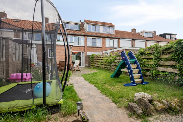 Foto 37 van Leeuwerikstraat 41