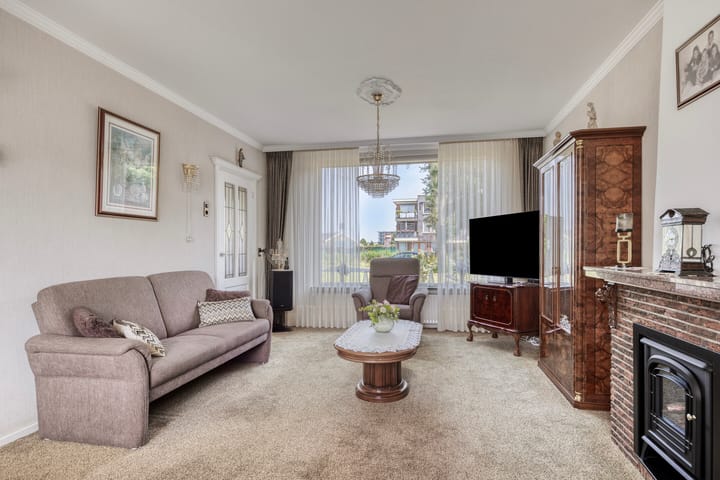 Photo 7 of Schoklandstraat 43