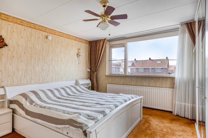 Photo 19 of Schoklandstraat 43