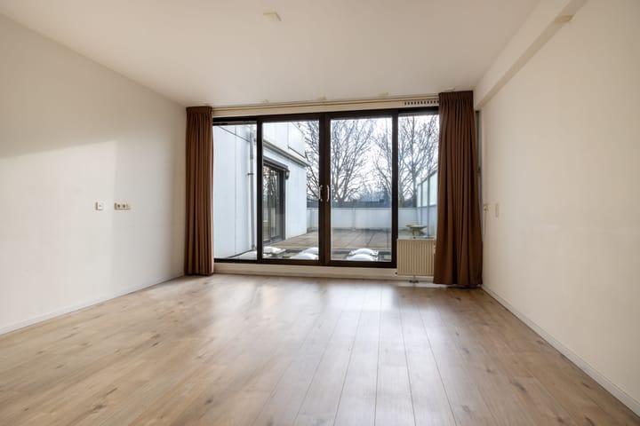 Foto 12 van Doenradestraat 40-C12