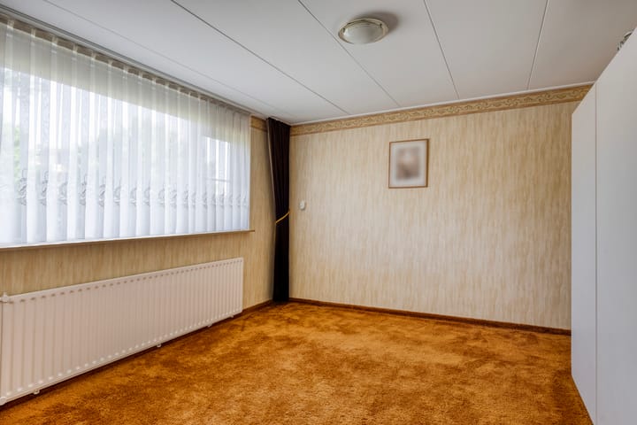 Photo 22 of Schoklandstraat 43