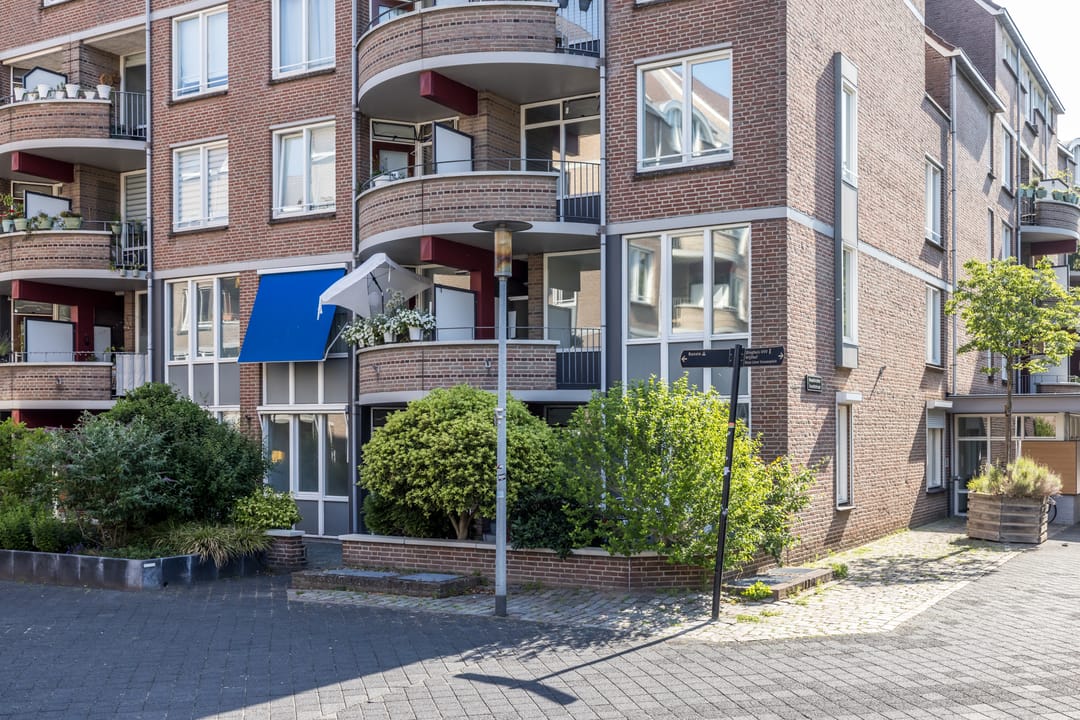 Foto 22 van Pompenstraat 17-A