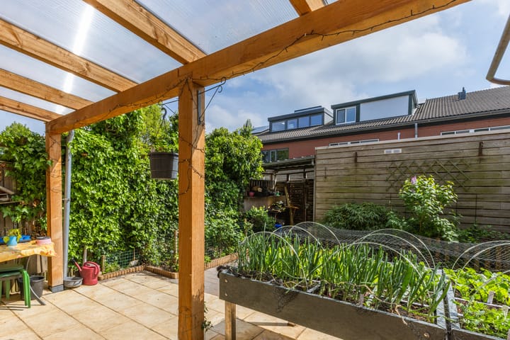 Foto 24 van Hollandiastraat 14