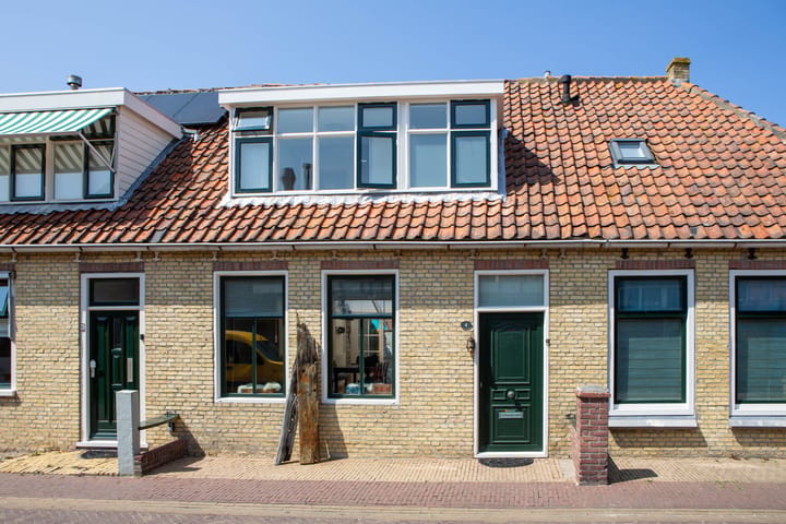 Foto 2 van Schoolstraat 4