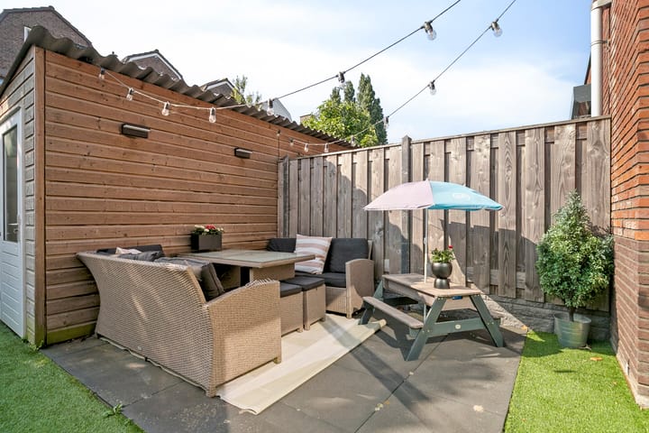 Photo 12 of Slikkerveersestraat 32