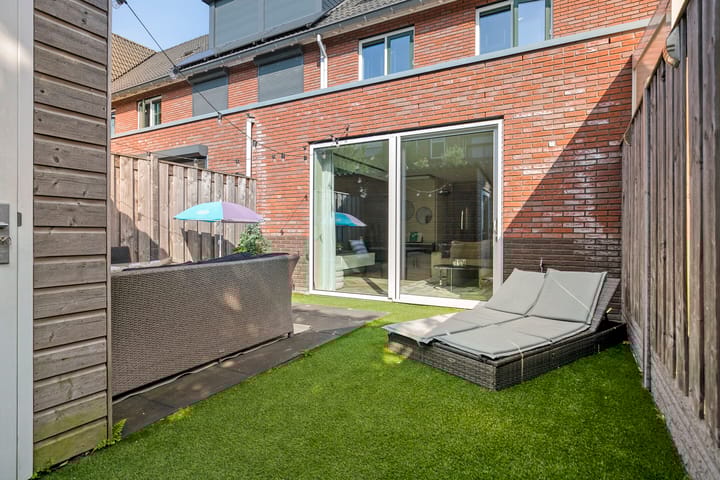 Photo 13 of Slikkerveersestraat 32