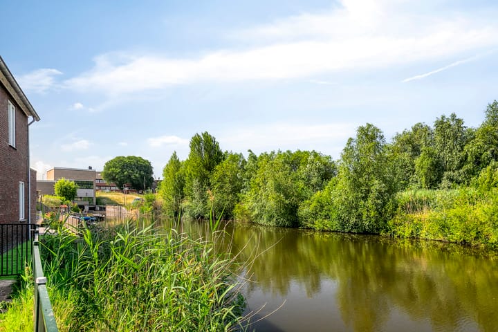 Photo 14 of Slikkerveersestraat 32