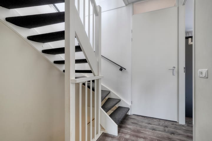 Photo 15 of Slikkerveersestraat 32