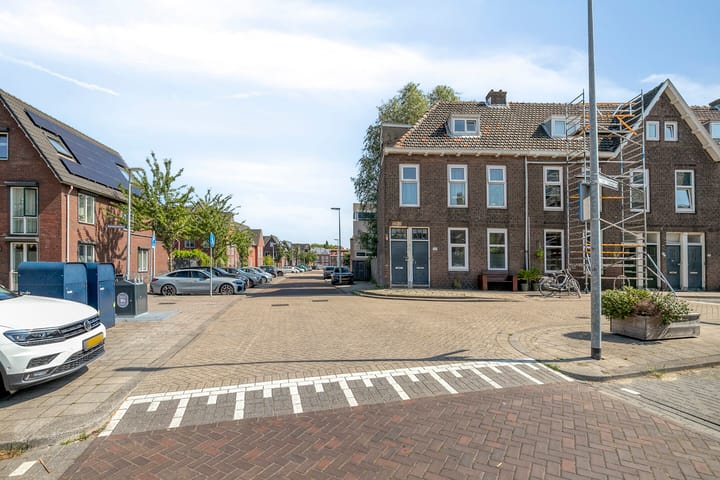 Photo 29 of Slikkerveersestraat 32