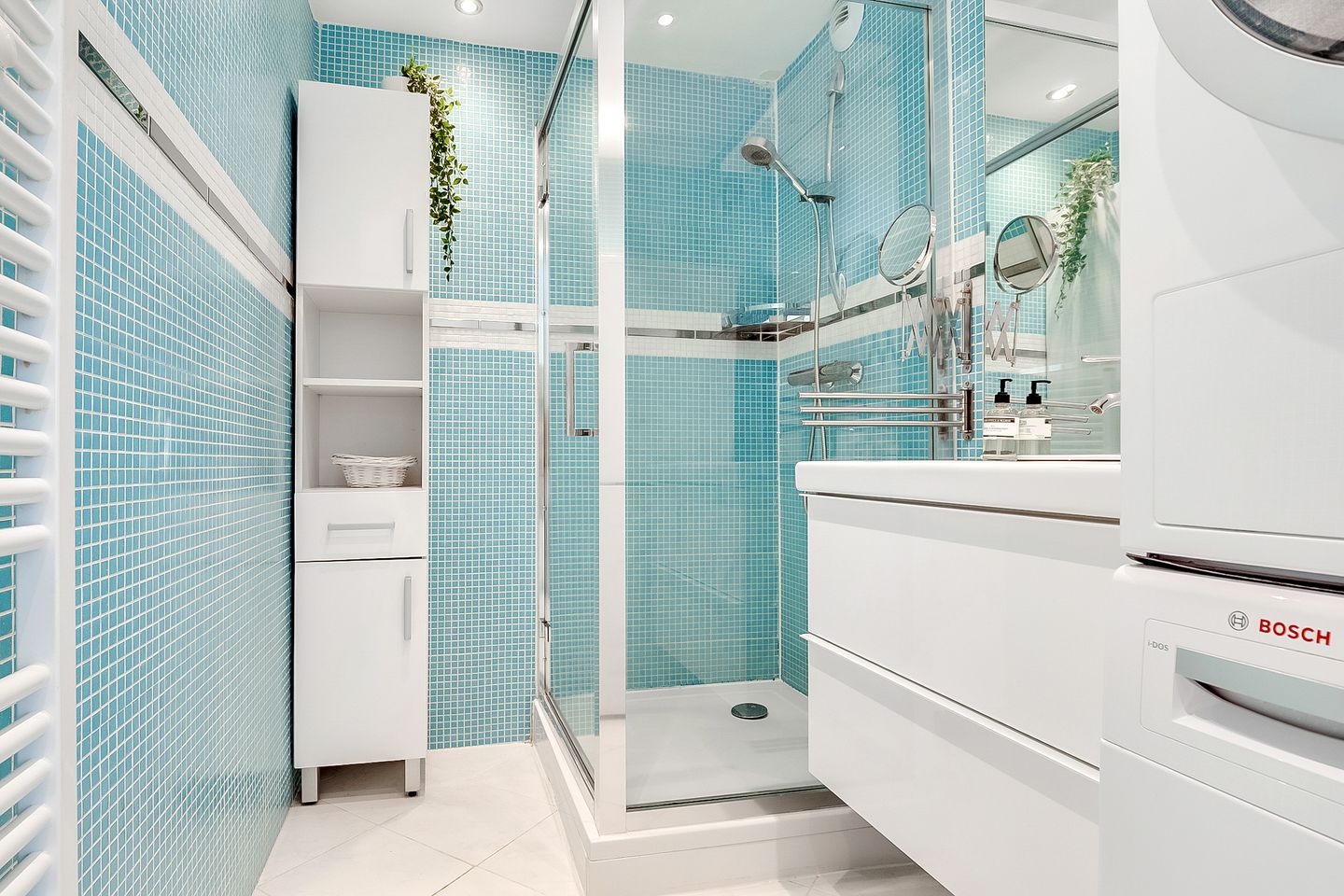 Photo 5 of Zeezigt 288