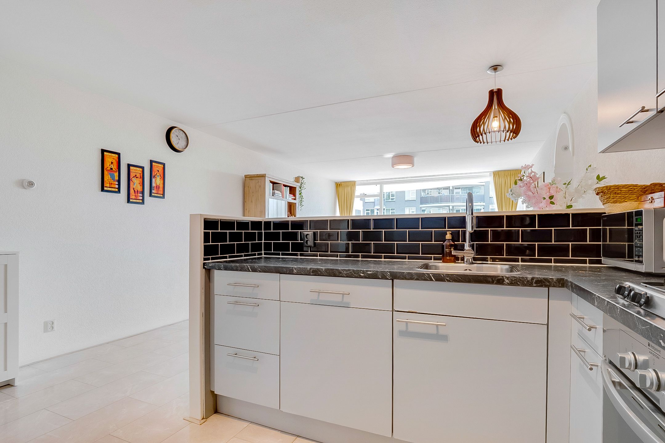 Photo 15 of Zeezigt 288