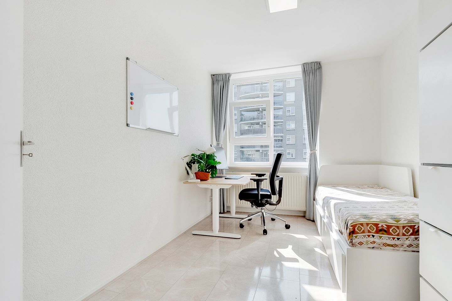 Photo 20 of Zeezigt 288