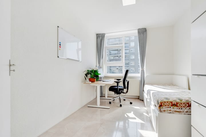 Photo 20 of Zeezigt 288