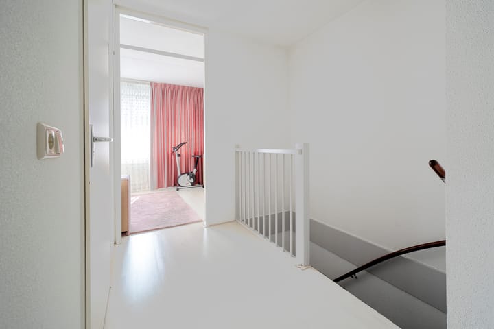 Foto 24 van Vriezenveenstraat 10