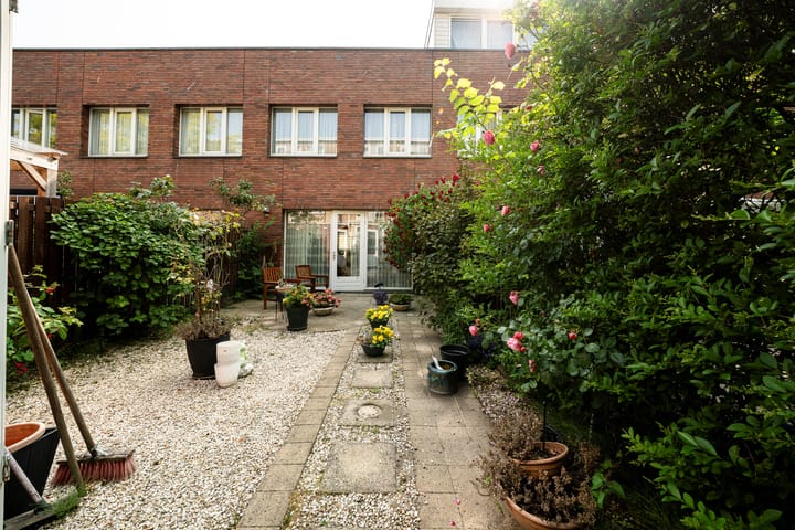 Foto 31 van Vriezenveenstraat 10