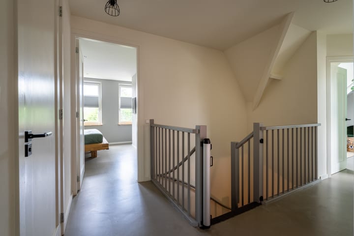 Foto 21 van Burgemeester van der Lelystraat 3-A