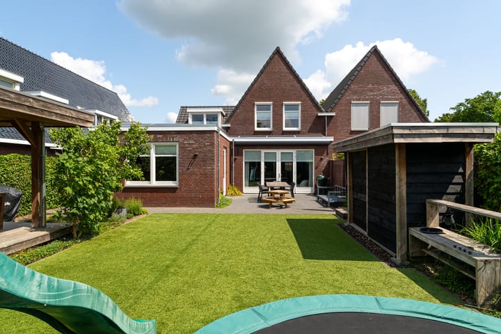 Foto 38 van Burgemeester van der Lelystraat 3-A