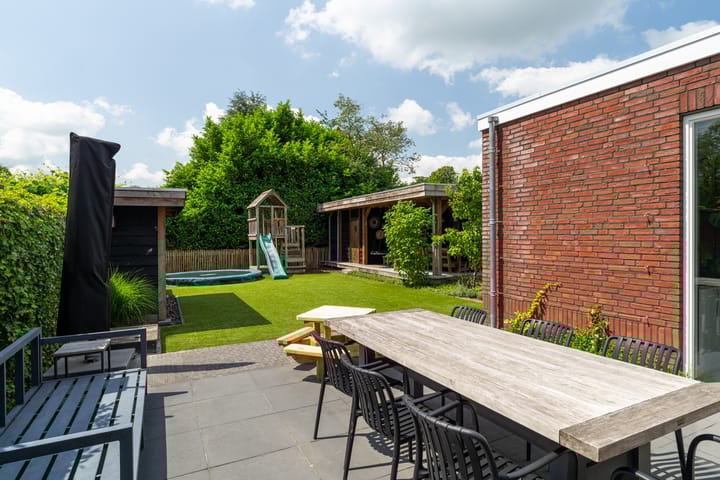 Foto 39 van Burgemeester van der Lelystraat 3-A