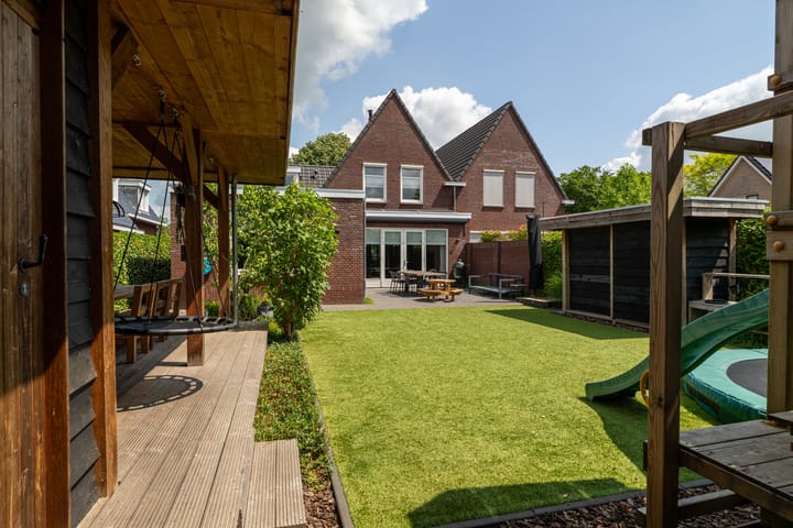 Foto 44 van Burgemeester van der Lelystraat 3-A