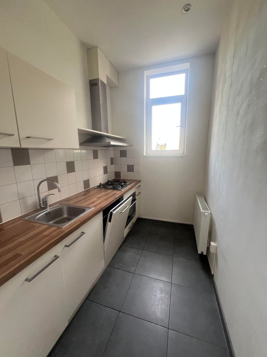 Foto 13 van Middellandplein 31-A01