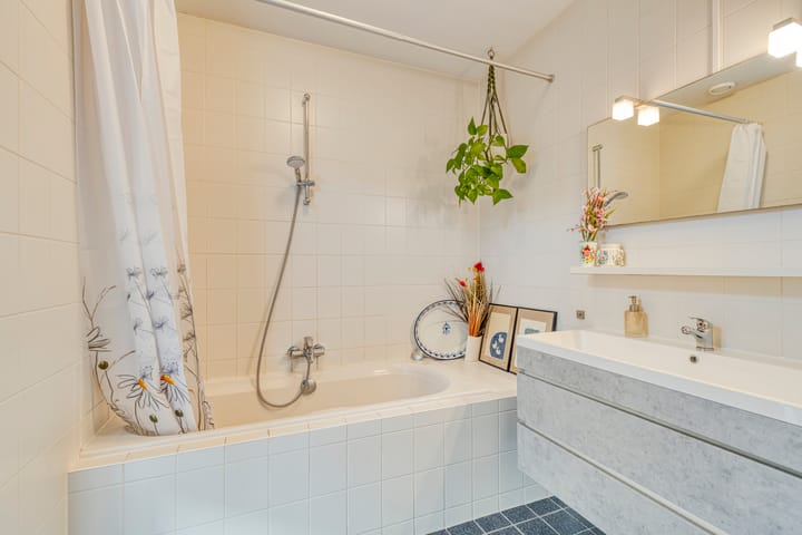 Photo 15 of Zuiddijk 130-A