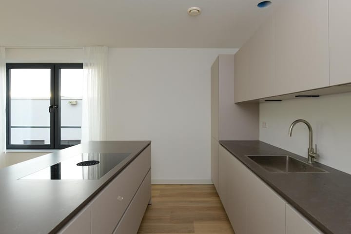 Photo 7 of Dorpsstraat 60