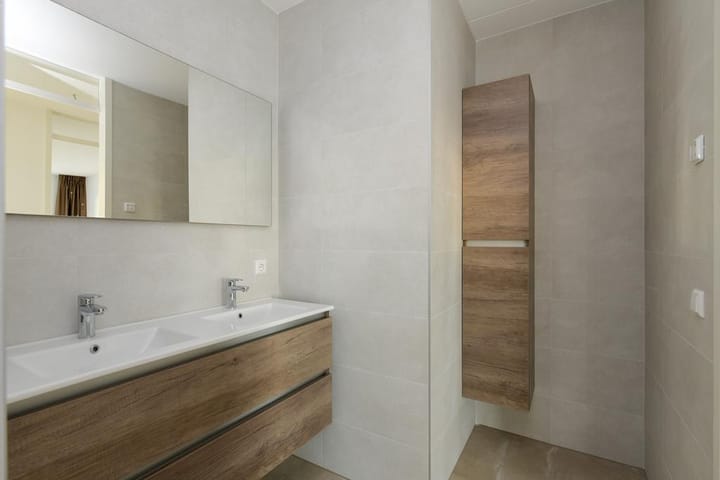 Photo 15 of Dorpsstraat 60