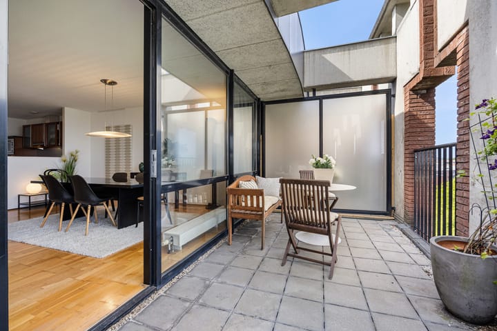 Photo 12 of Avenue Ceramique 13-M