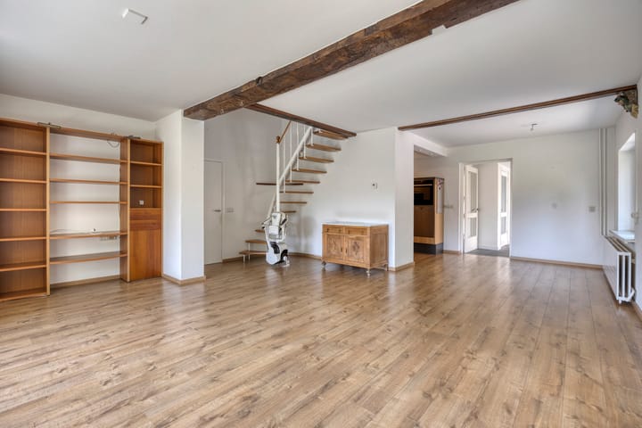 Foto 12 van Caestertstraat 9