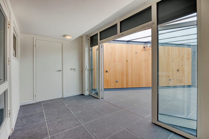 Foto 15 van Caestertstraat 9