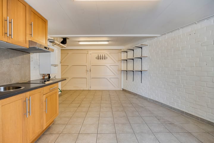 Foto 24 van Caestertstraat 9