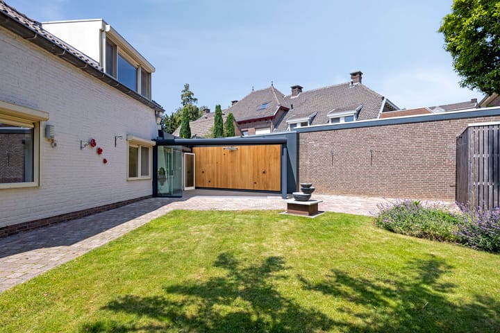 Foto 27 van Caestertstraat 9