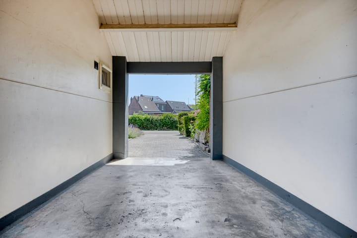 Foto 30 van Caestertstraat 9