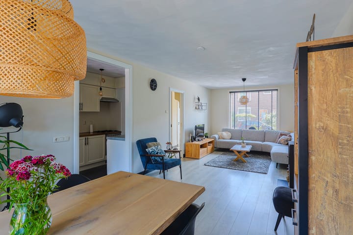 Foto 13 van Julianastraat 17