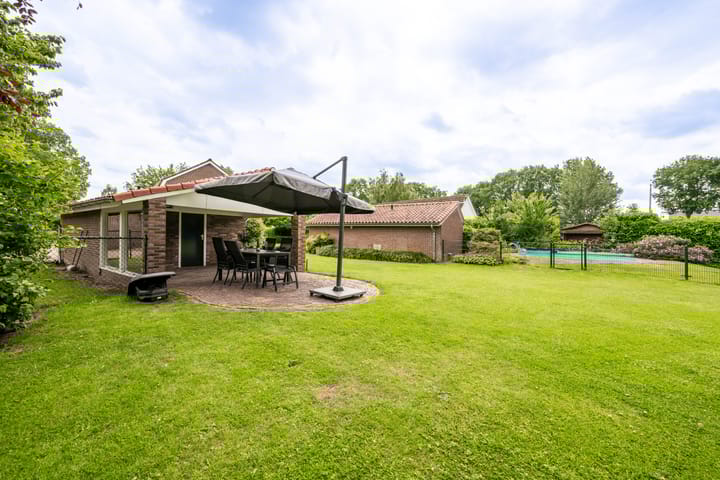 Foto 36 van Deursenseweg 13