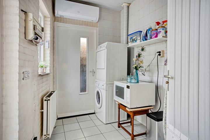 Foto 11 van Dwergheuvel 15