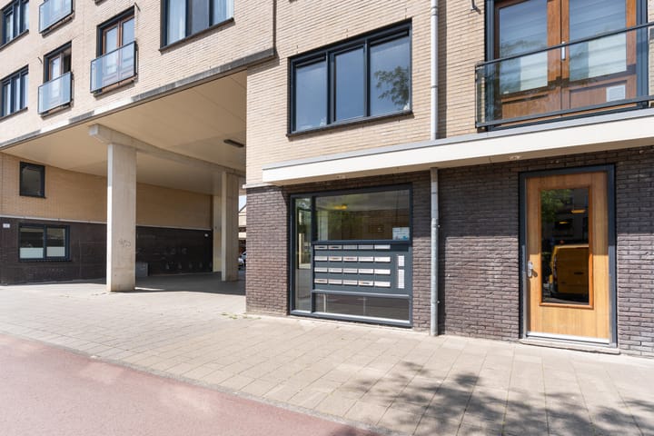 Foto 32 van Avenue Carré 33