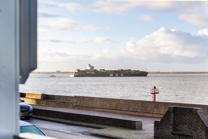 Foto 19 van Boulevard De Ruyter 150