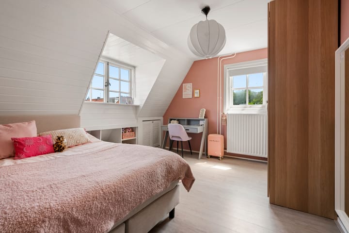 Foto 32 van Dennenlaan 198