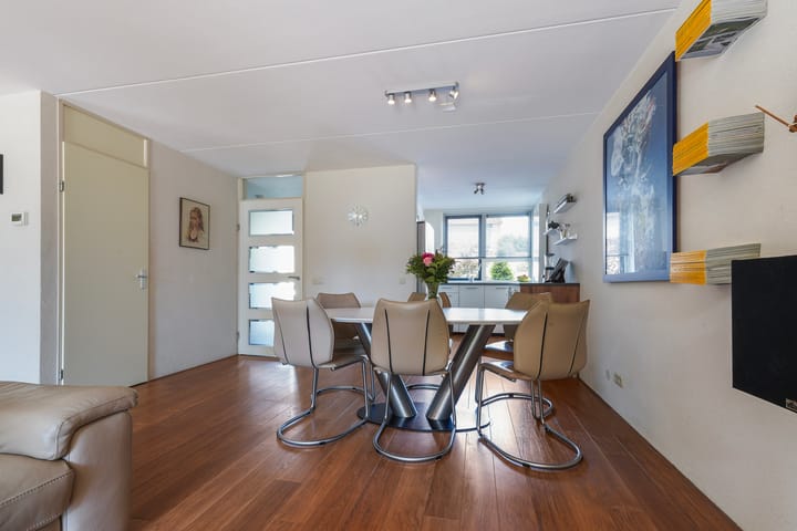 Foto 18 van Hermelijnhage 53