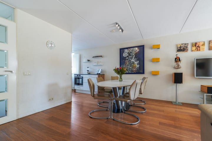 Foto 19 van Hermelijnhage 53